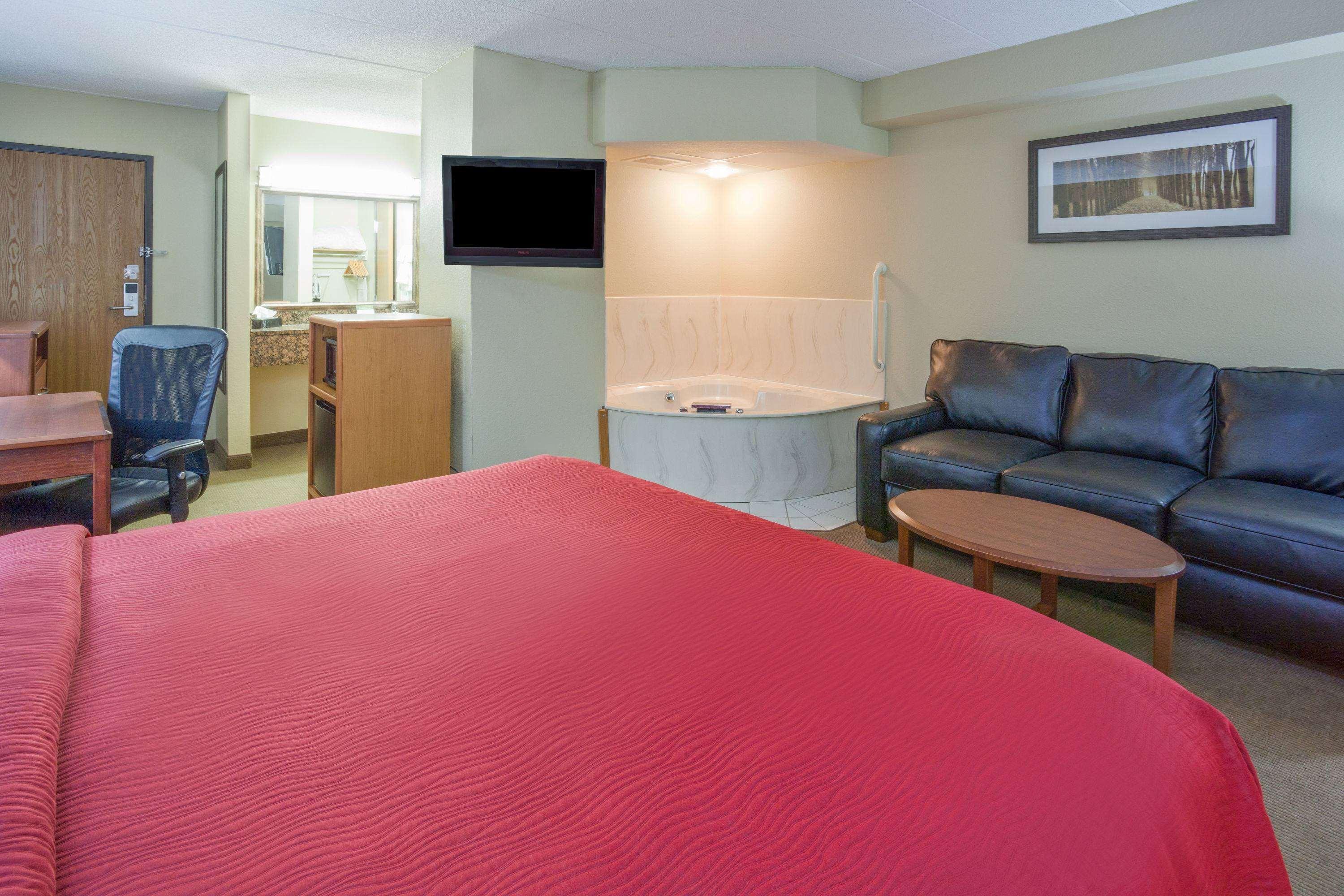 Americinn By Wyndham Roseau Esterno foto