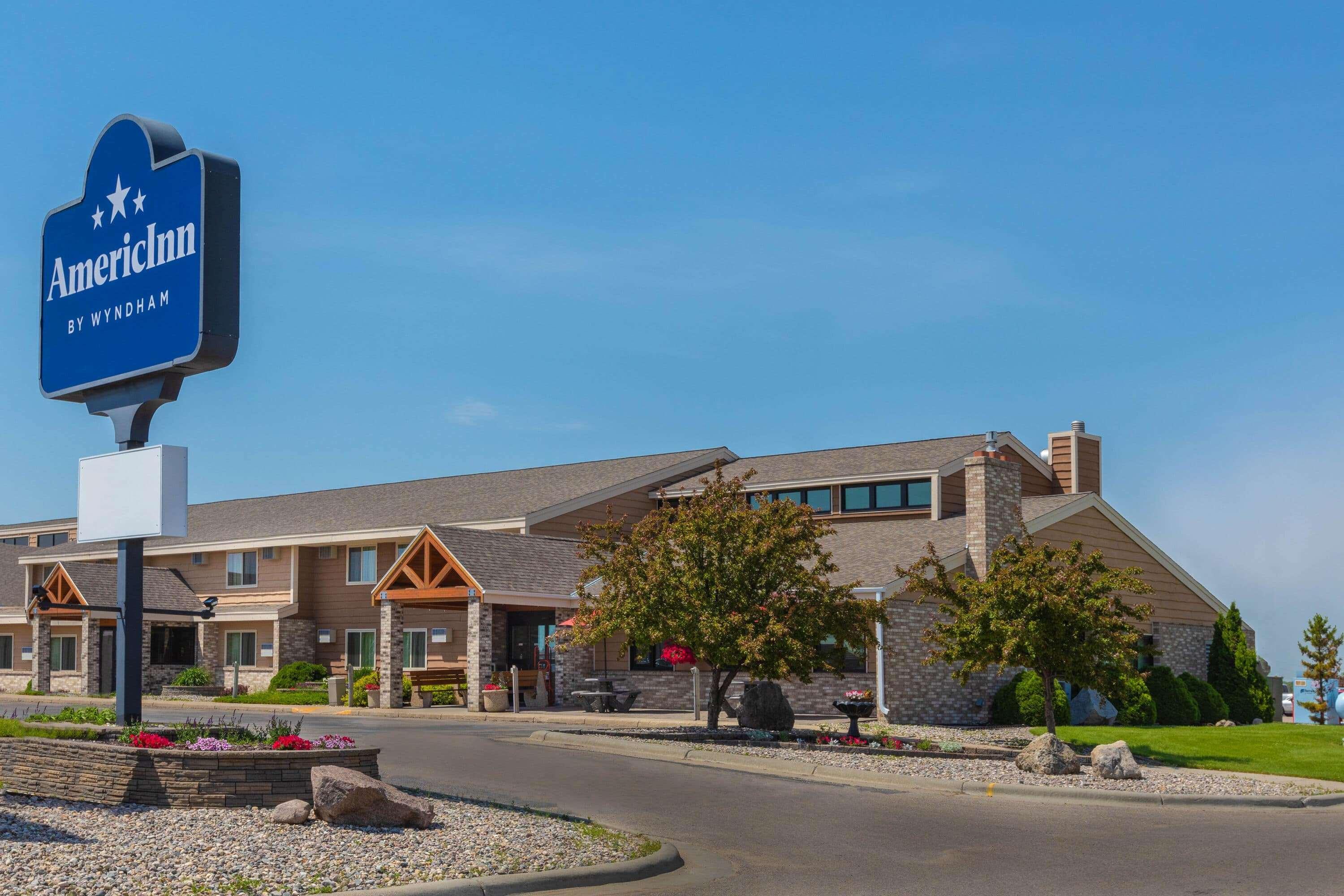 Americinn By Wyndham Roseau Esterno foto