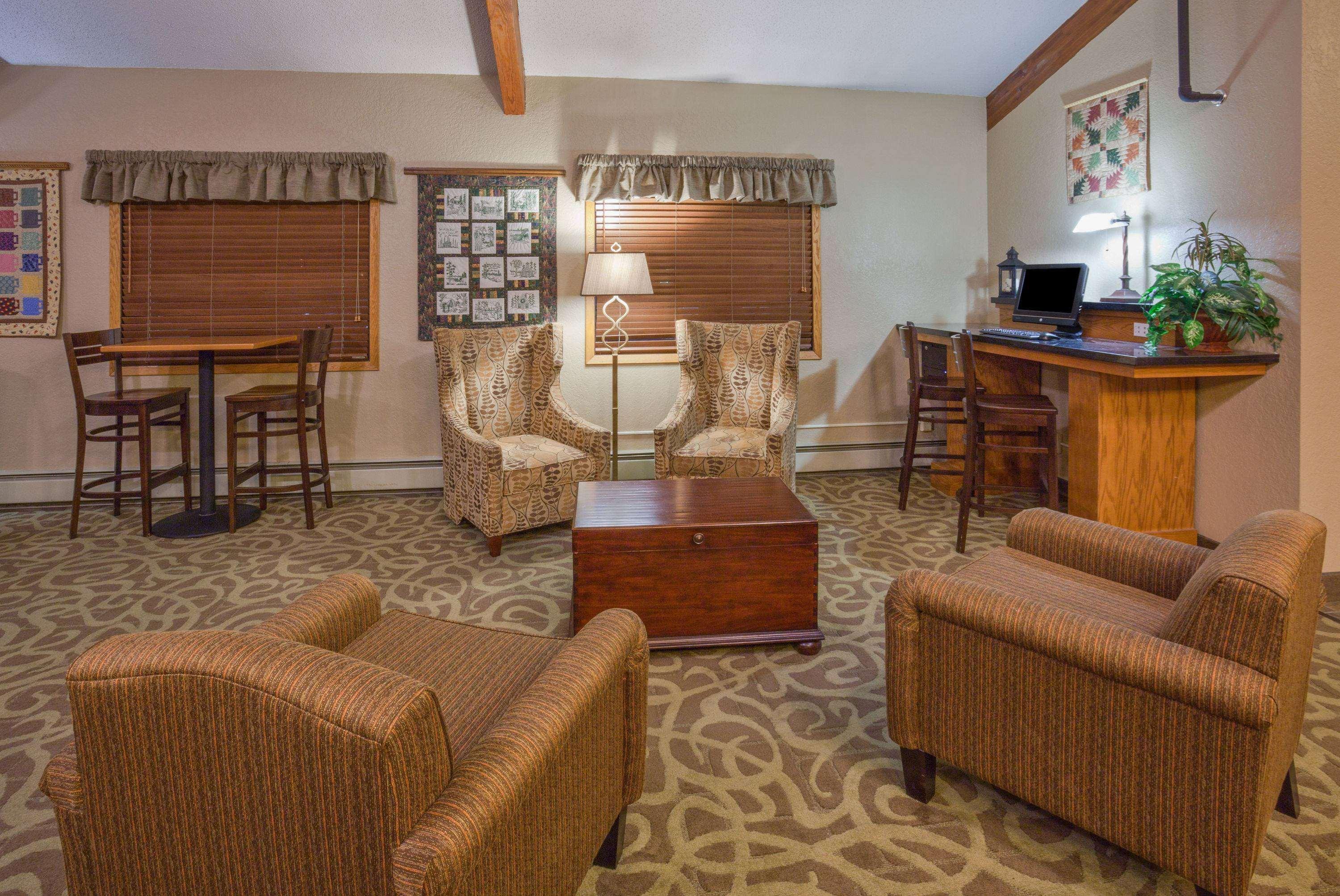 Americinn By Wyndham Roseau Esterno foto