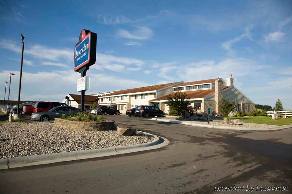 Americinn By Wyndham Roseau Esterno foto